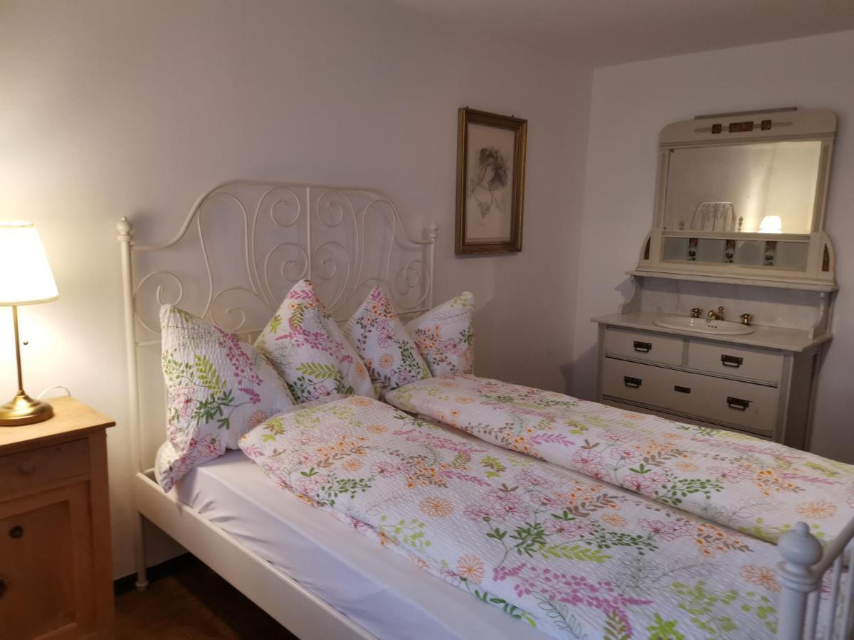 Chasa Sassalba Bed & Breakfast Lu Exterior foto