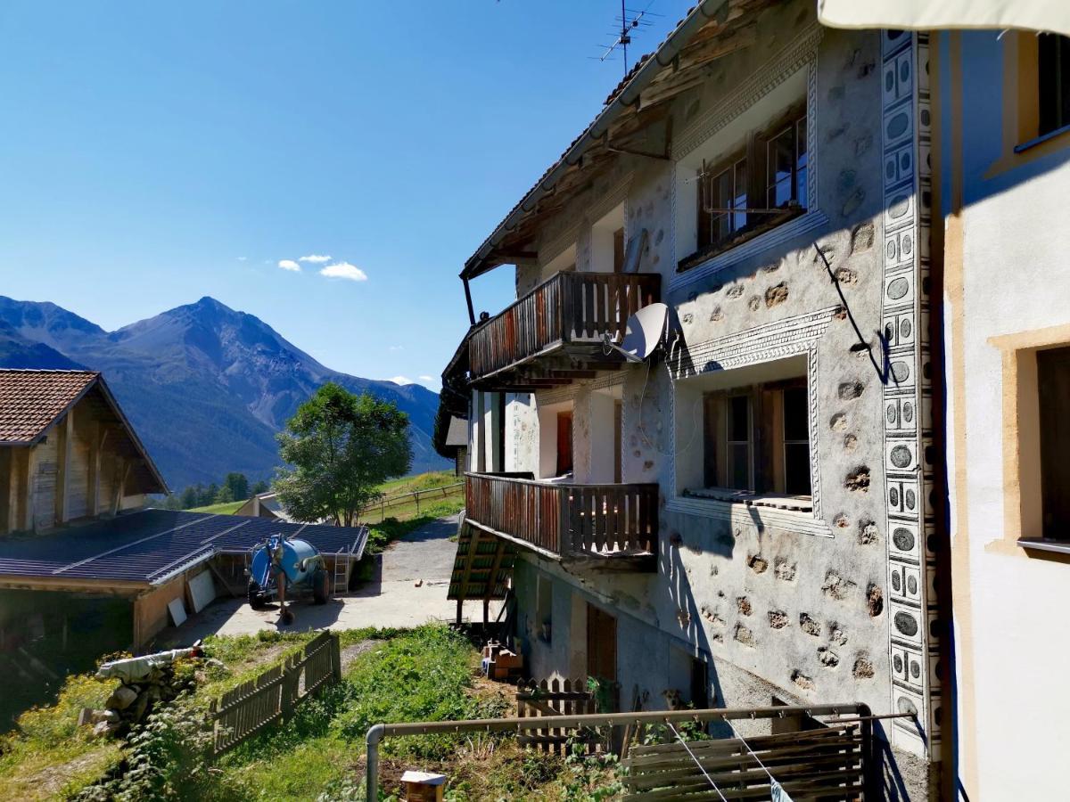 Chasa Sassalba Bed & Breakfast Lu Exterior foto