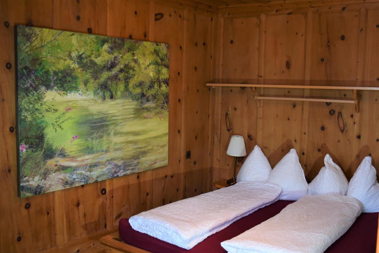 Chasa Sassalba Bed & Breakfast Lu Exterior foto