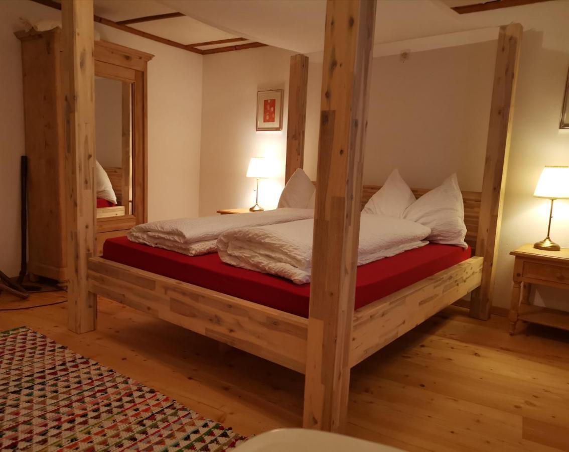 Chasa Sassalba Bed & Breakfast Lu Exterior foto